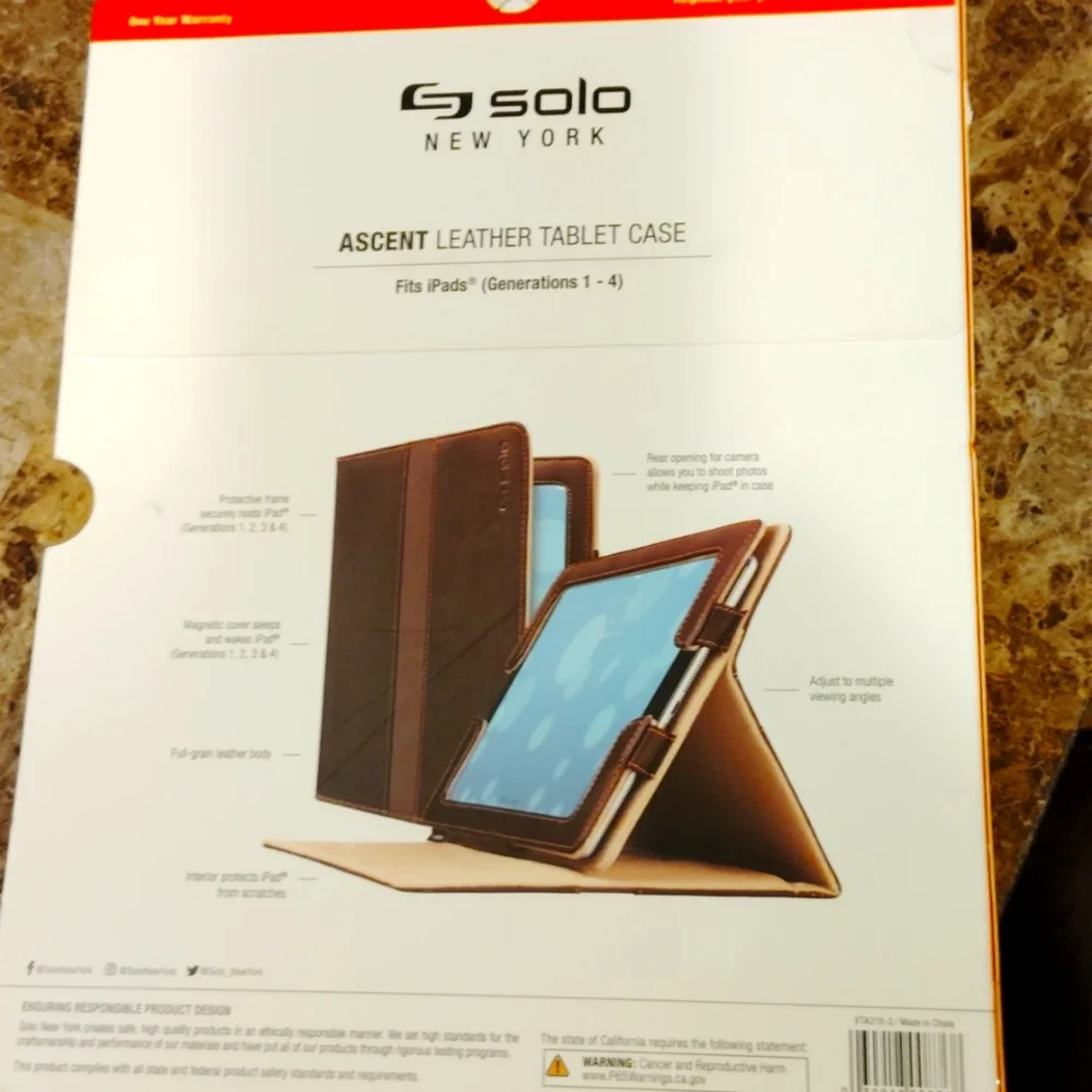 This is the Solo New York Premium Ascent Case for iPads.